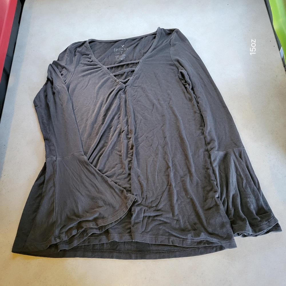 5/$15 American Eagle Soft & Sexy Shirt